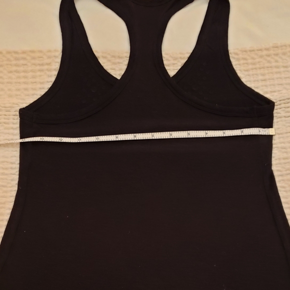 Lot of 3 Beachy Tank Tops - Picture 13 of 14